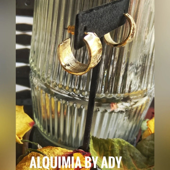 Chunky steel statement small gold hoops earrings - Picture 2 of 6